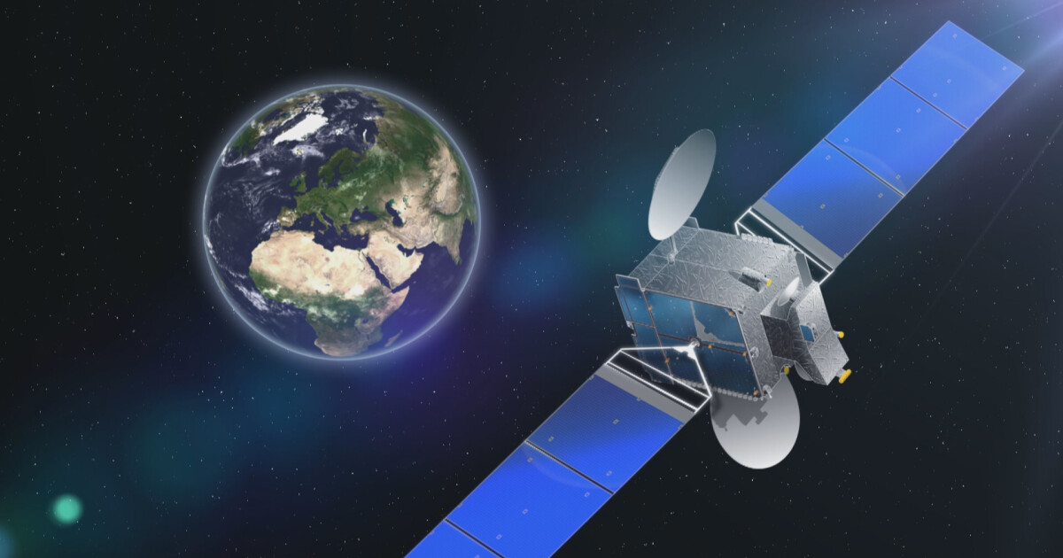 Първият български комуникационен сателит е на финалната права - bTV Новините