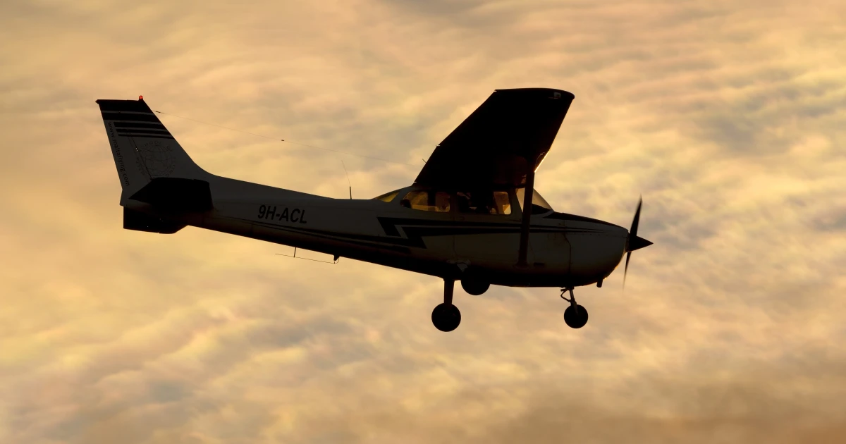 Частен австрийски самолет с четирима души на борда е падна