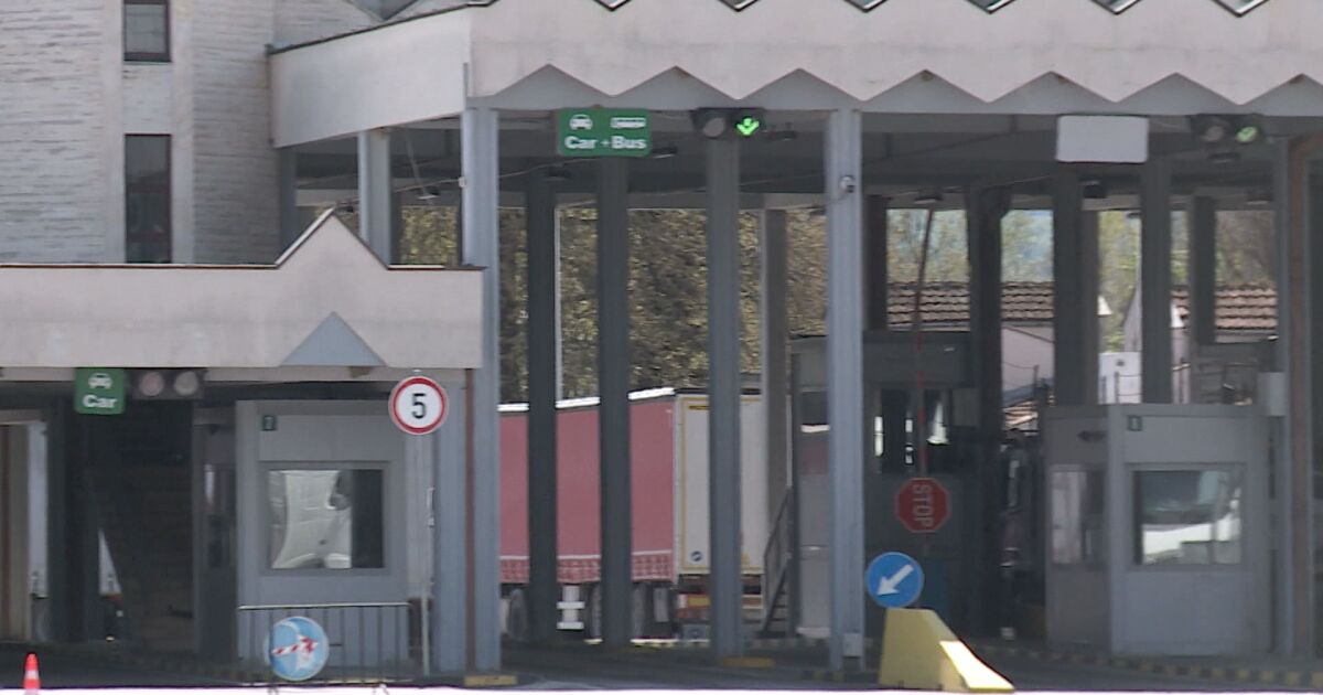 След 1 януари, опашките на границата с Гърция ще останат