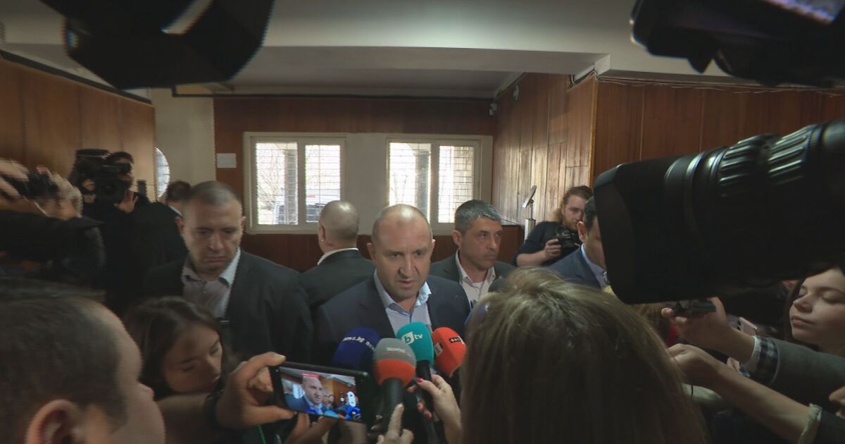 Няма да бавя свикването на Народното събрание, заяви президентът Румен