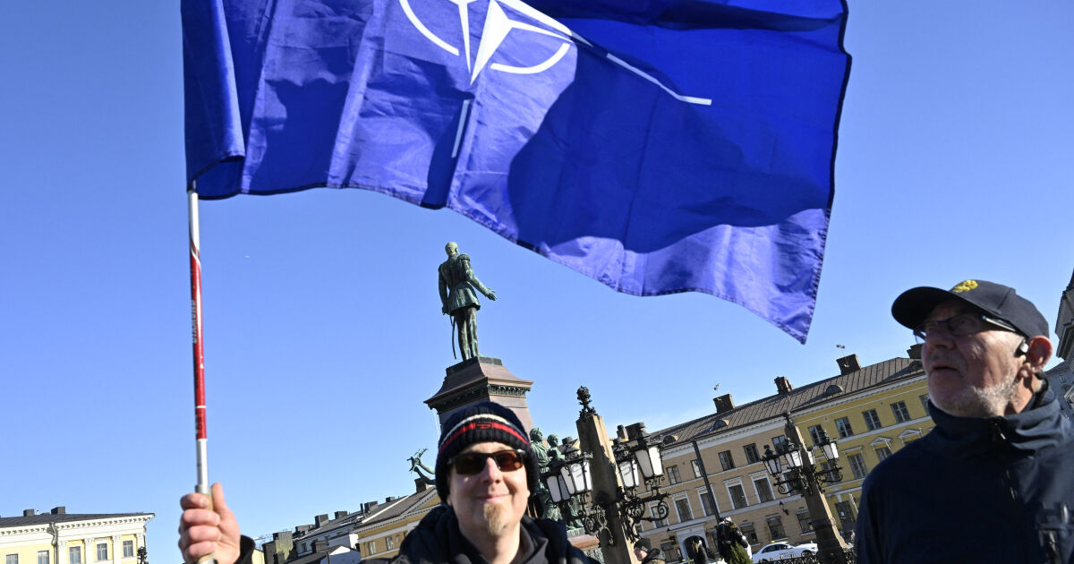 “Почти в национален празник се превърна влизането на Финландия в НАТО