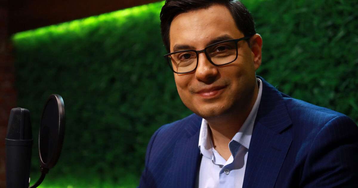 Времето се забърза. Информацията е толкова бърза, че наподобява вихър,