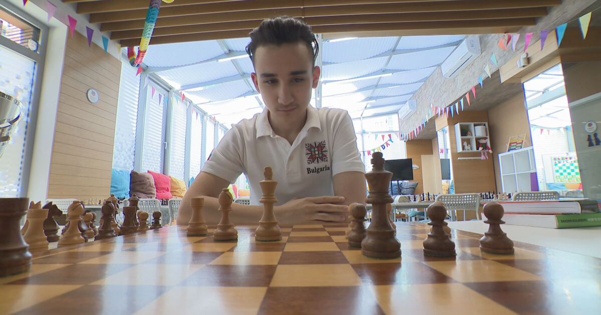 Българските успехи в шахмата продължават. 16-годишен ученик е с най-висок