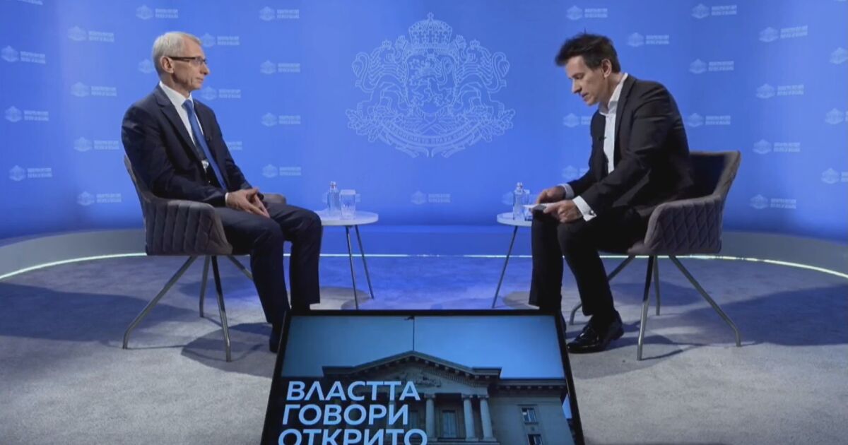 Премиерът Николай Денков днес отговаря въпроси на граждани и медии