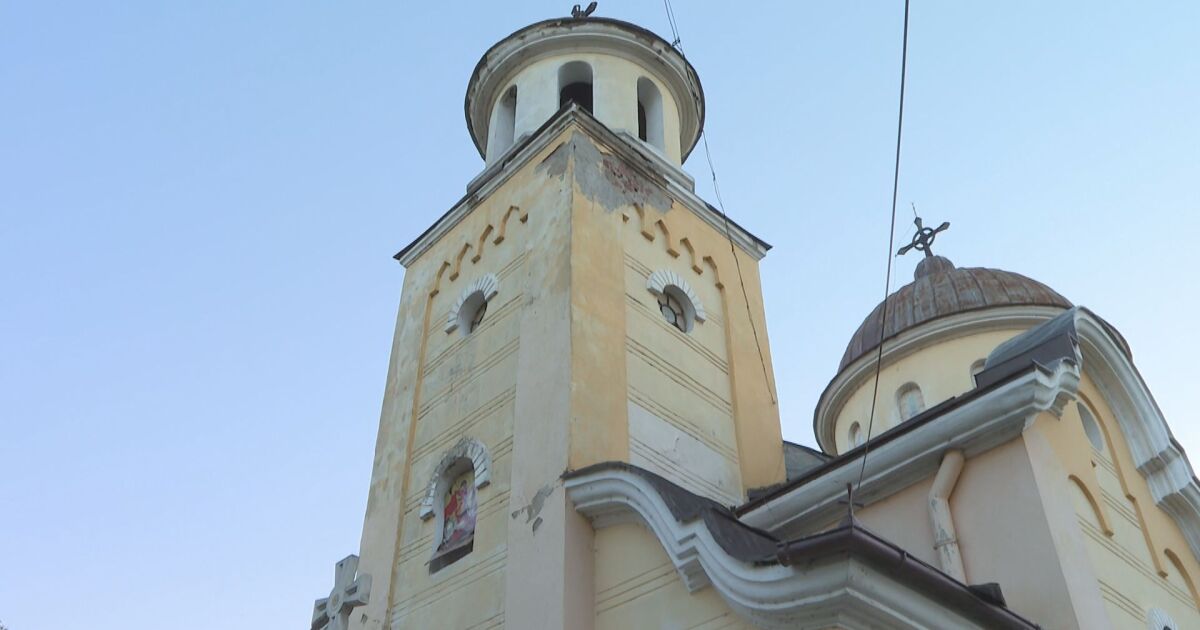 Кражба на крупна сума пари от православен храм шокира жителите