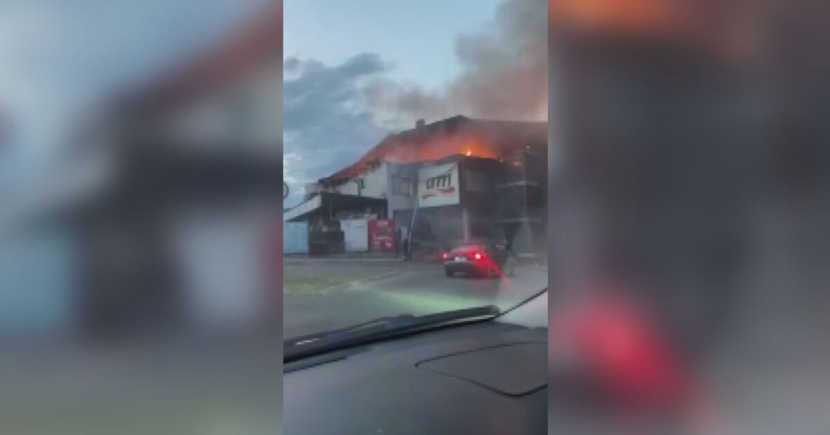 Пожар в ресторант в търговски център в Гоце Делчев. По първоначална