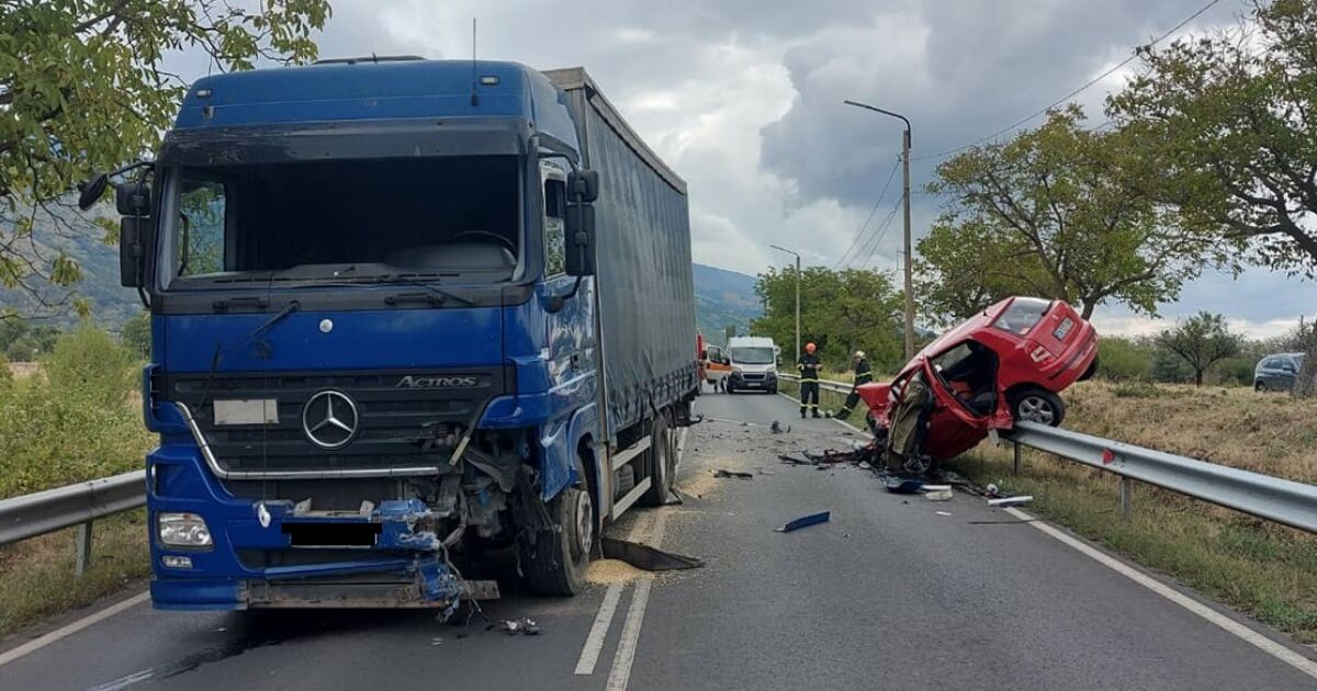  Тежка катастрофа с един загинал е станала на Подбалканския път