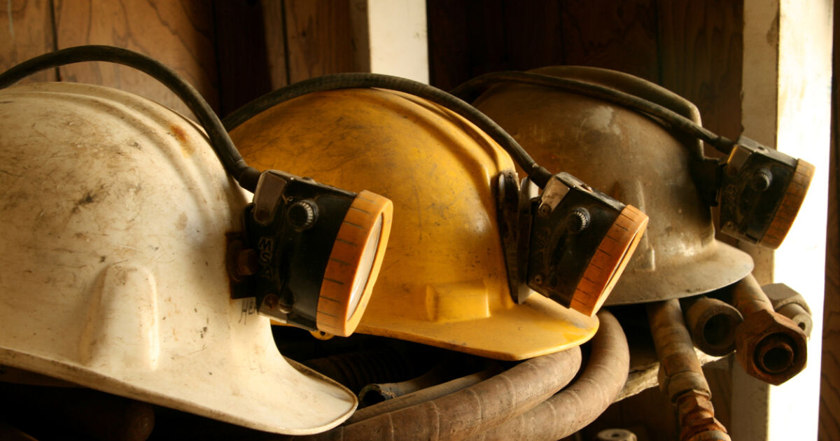 Пожар е причинил тежкият инцидент със загинал работник в голям