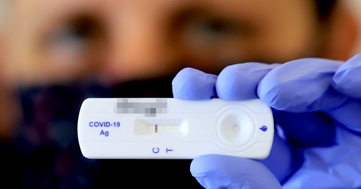 Министерство на здравеопазването предлага бързите антигенни тестове за коронавирус да