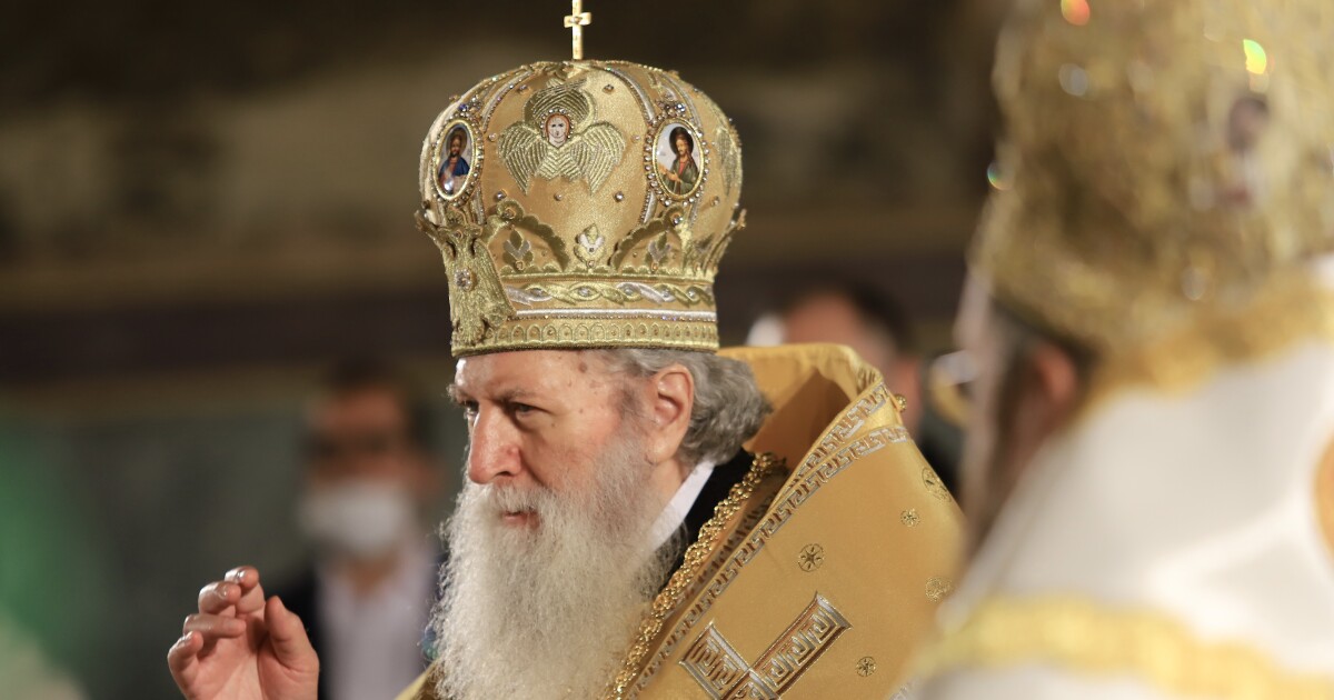 Състоянието на българския патриарх Неофит се подобрява значително. Това потвърди