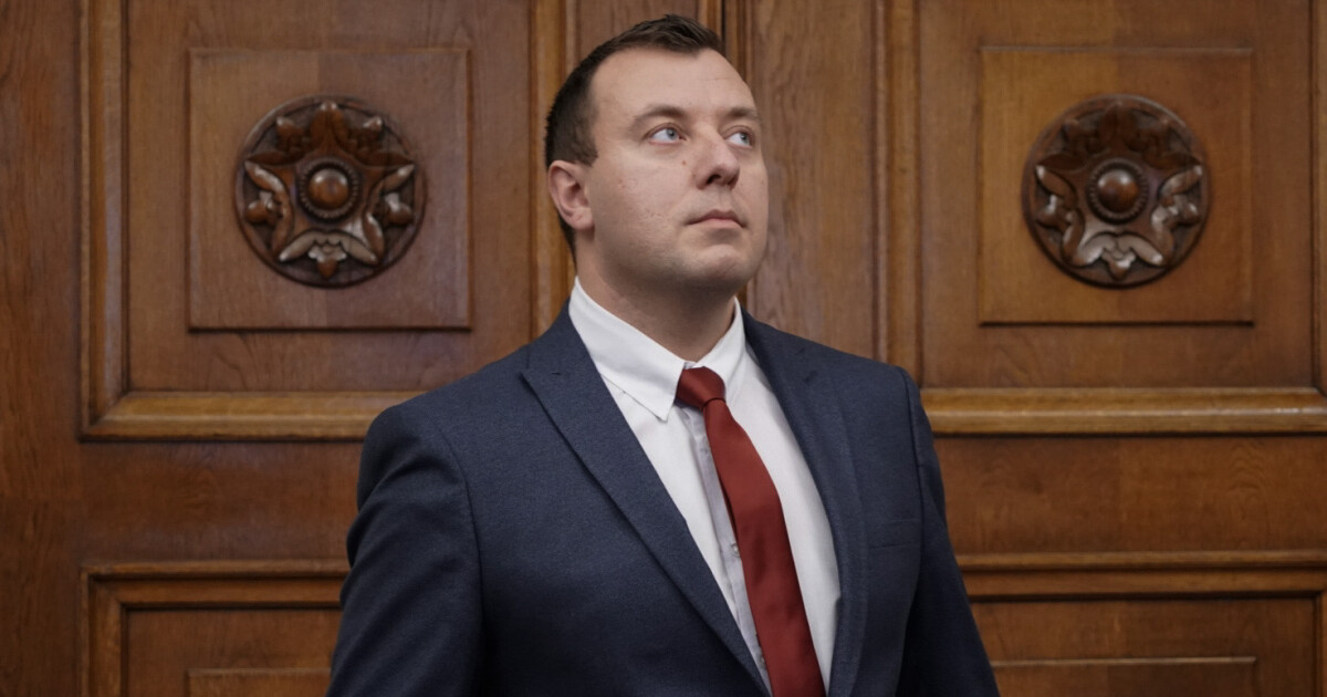 Възраждане“ ще издигне адвокат Петър Петров за председател на 49-ото