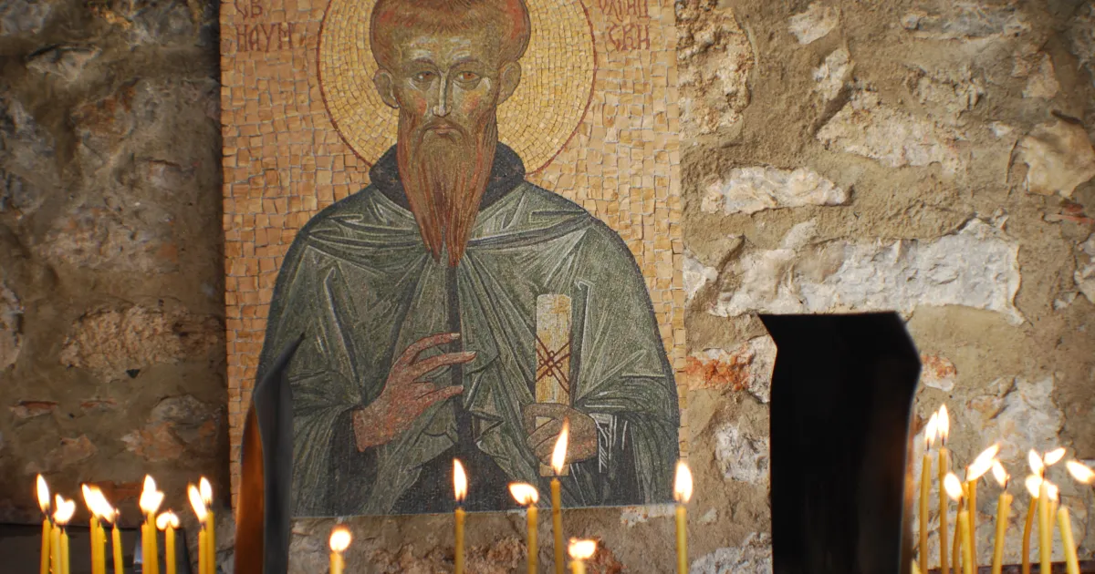 На 1 декември православната църква отбелязва паметта на пророк Наум.