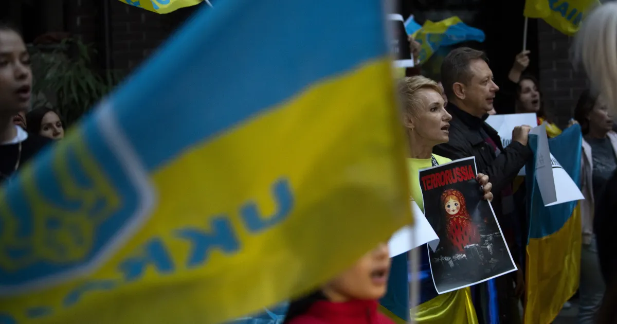 Украински посолства в пет европейски държави са получили кървави пратки“,