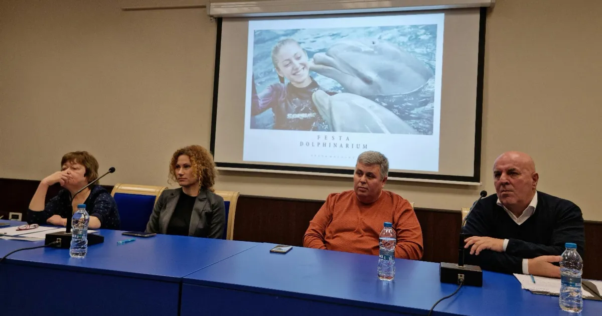 Делфинариум Варна“ ще бъде разширен, за да се осигури по-добър