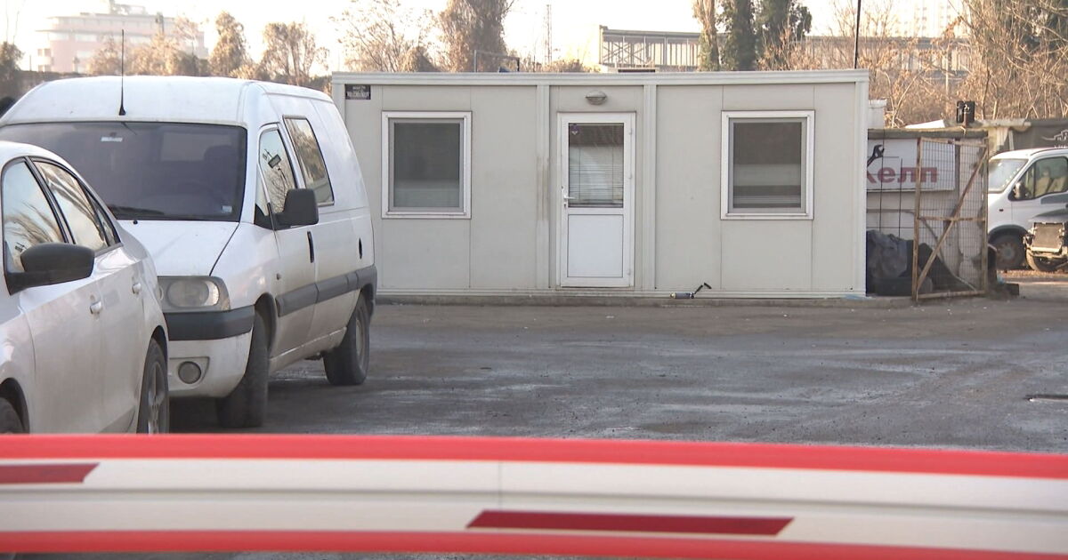 Крадци оставиха служители на транспортна фирма в София без заплати