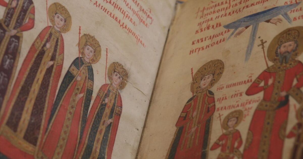 Откраднато или спасено е Четвероевангелието на цар Иван Александър? Този