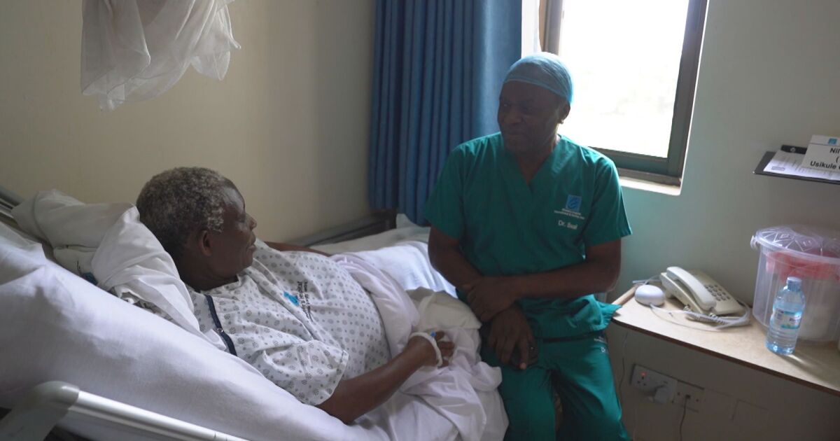 Световна медицинска сензация – 70-годишна жена от Уганда роди близнаци