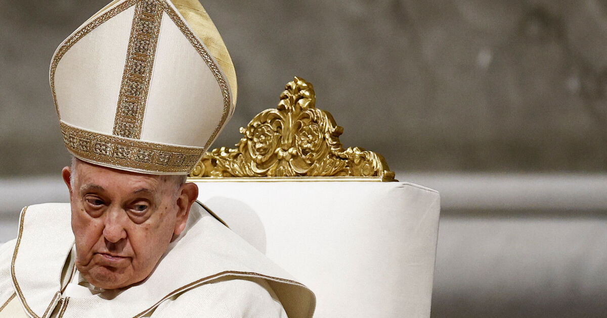 Папа Франциск иска да бъде погребан извън Ватикана, за да