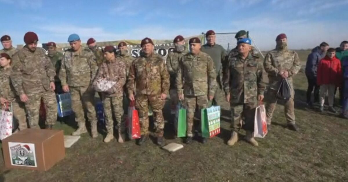 Благотворителна инициатива седмица преди Коледа предприеха бивши военни парашутисти. Снимка: