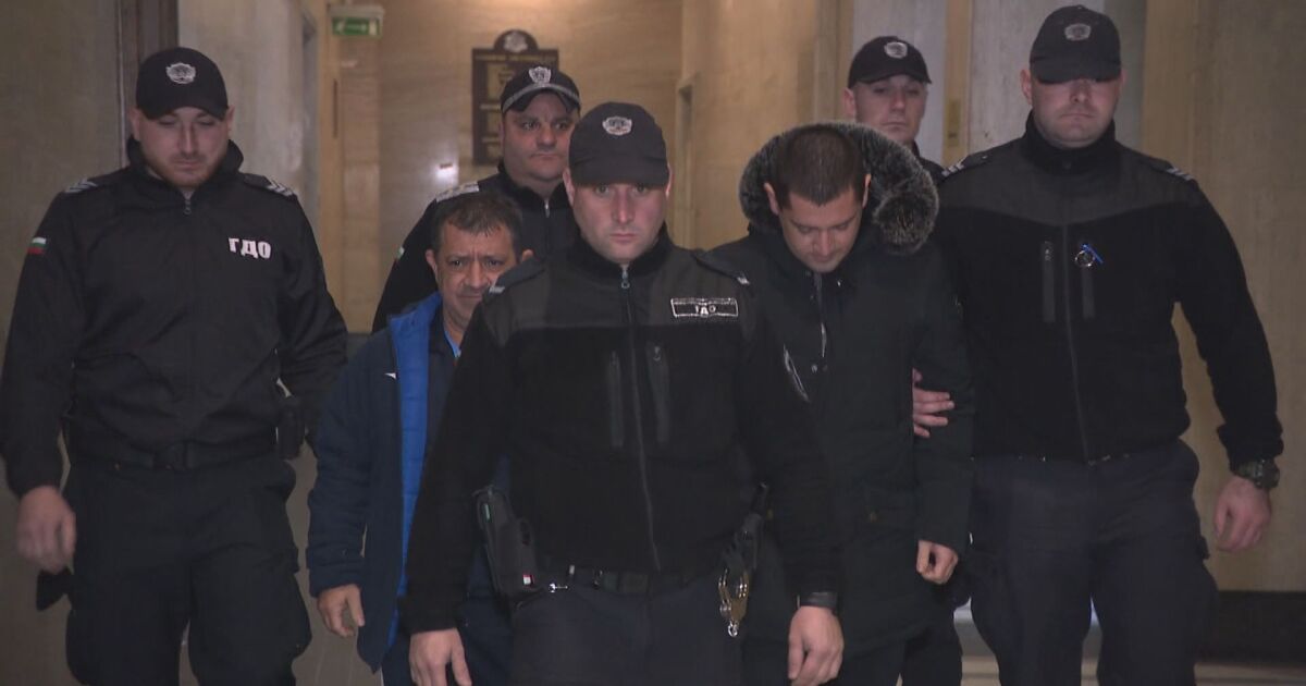 Софийският градски съд остави в ареста служителят от спортното министерство