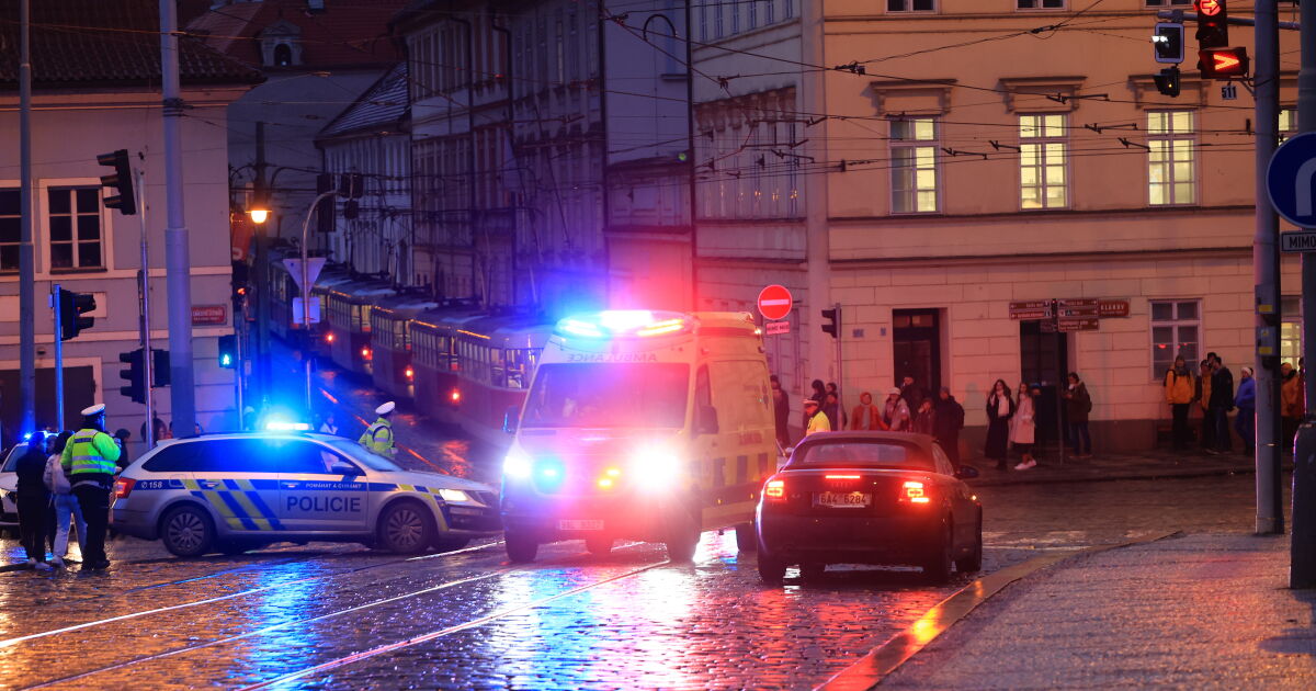 Българска преподавателка се оказва на метри от трагедията в Прага,
