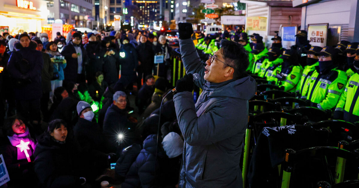 Парламентът на Южна Корея решава дали да отстрани от власт