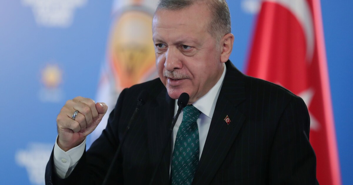 Турският президент Реджеп Ердоган сложи край на блокадата, наложена от