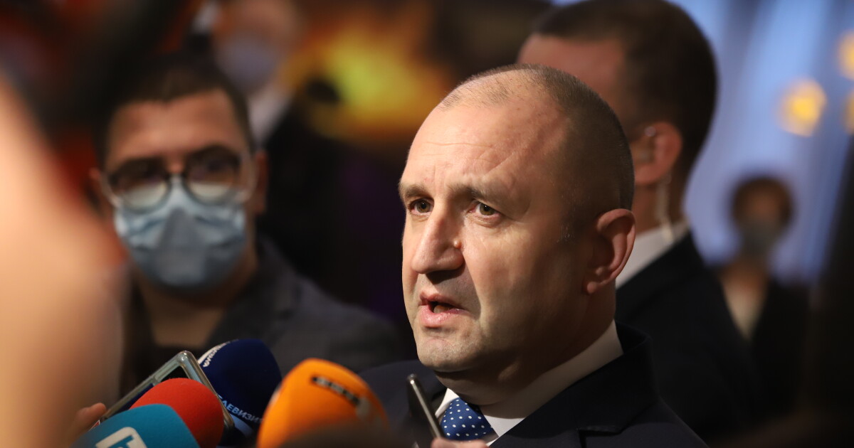 Президентът Румен Радев ще започне консултации с парламентарните групи за