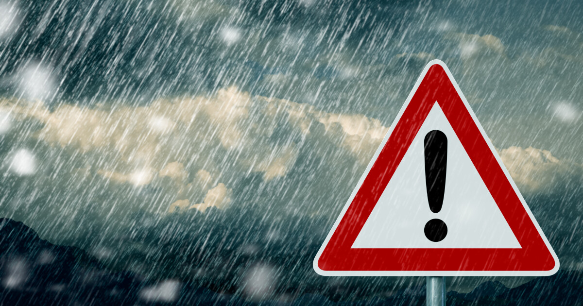 НИМХ обяви предупредителен жълт код за валежи и гръмотевични бури