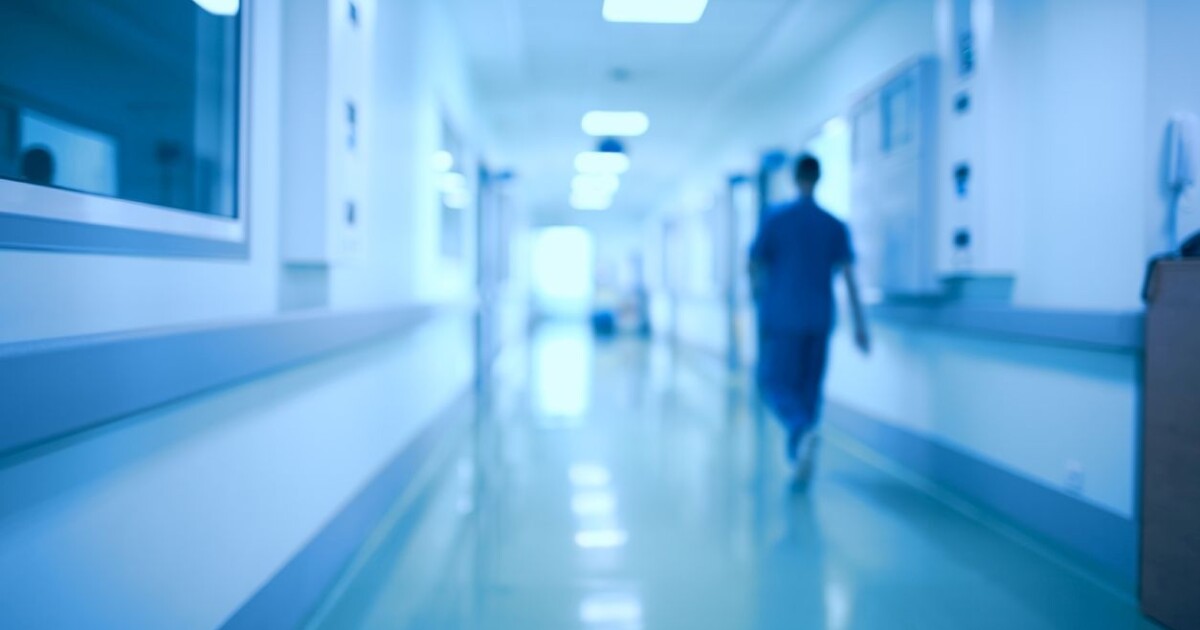 Лекари се борят за живота на 6-годишното дете, ударено от