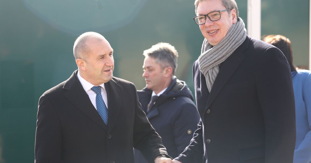 Президентът Румен Радев и сръбският му колега Александър Вучич дадоха