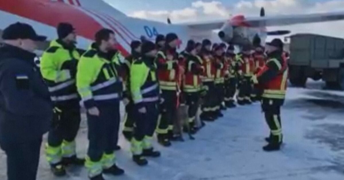 87 души от спасителни служби на Украйна заминават за Турция,