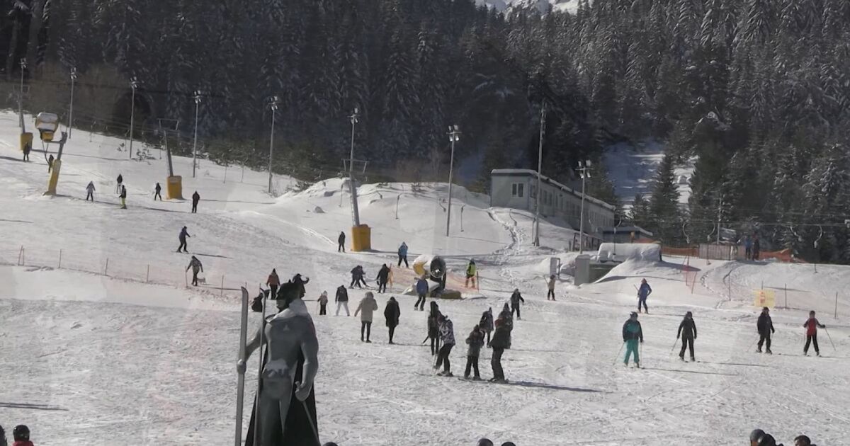 Скиорът, ударил 7-годишно дете на ски писта в Банско днес,