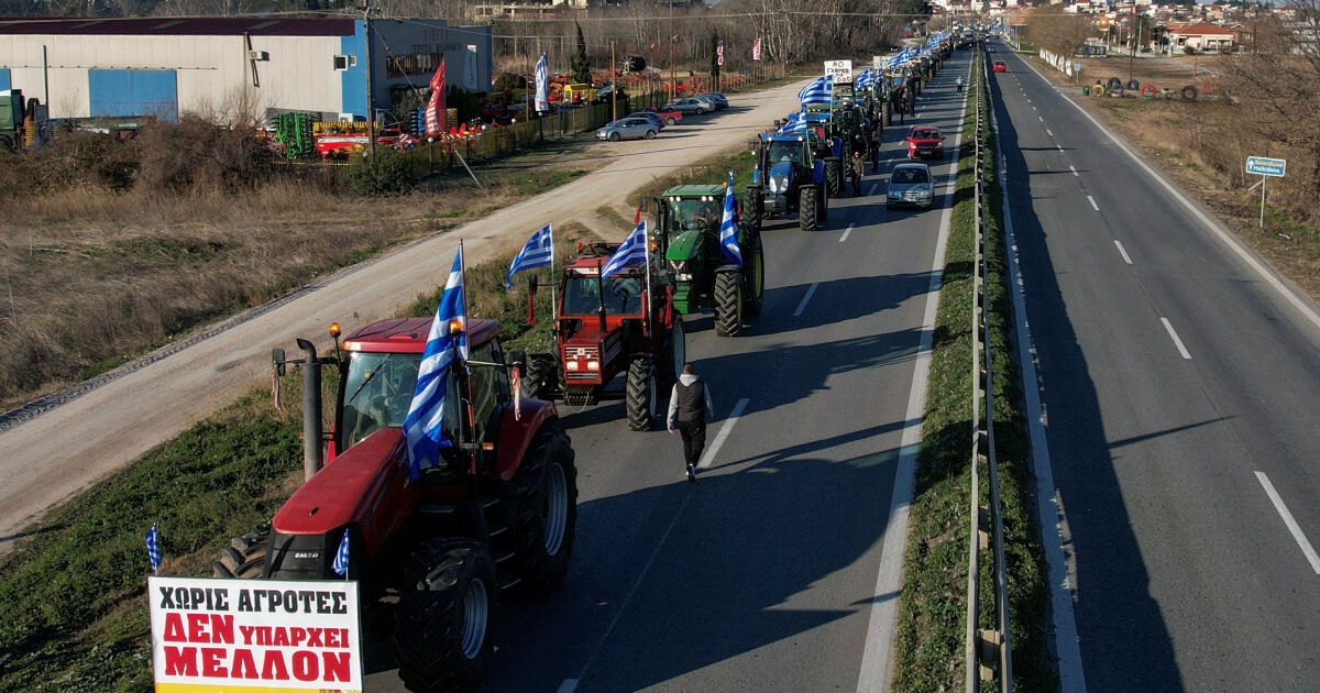 В Гърция продължават протестите на земеделците. Те отново блокираха основни