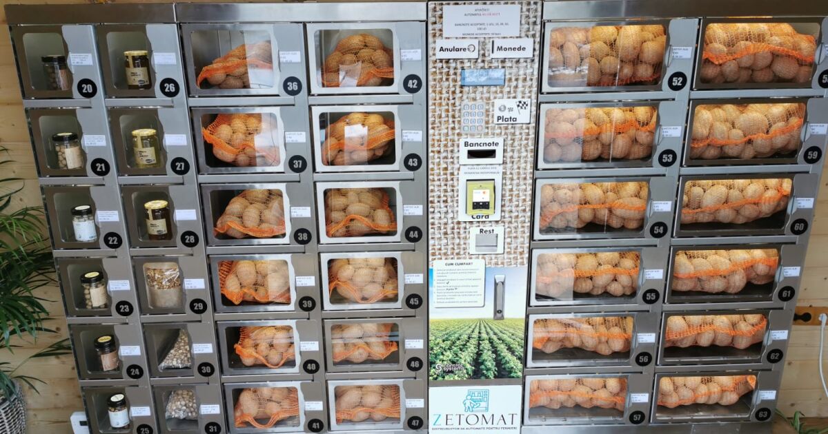 Румънски фермер откри вендинг машина за картофи. Тя е първата
