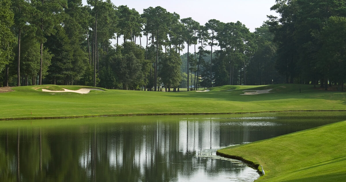 За голфърите оставането далеч водата може да бъде разликата между