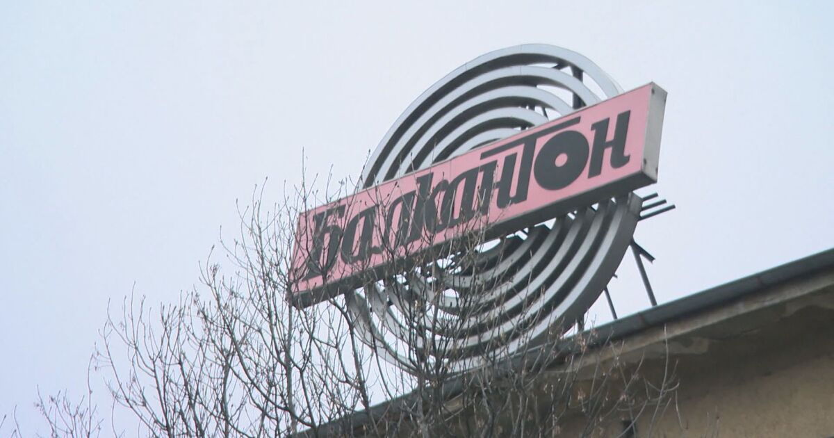 Там се ражда музикалната индустрия на България. Тя е гигант