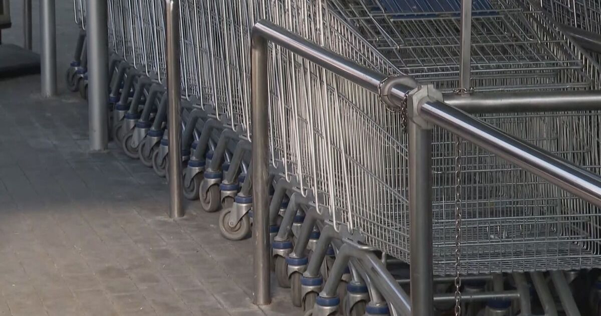 Днес е денят, обявен за бойкот на пазаруването. Но в