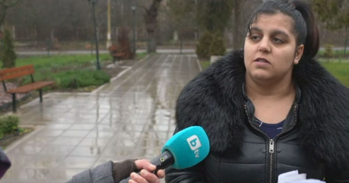 Две болници във Враца върнаха майка с 3-годишно дете с