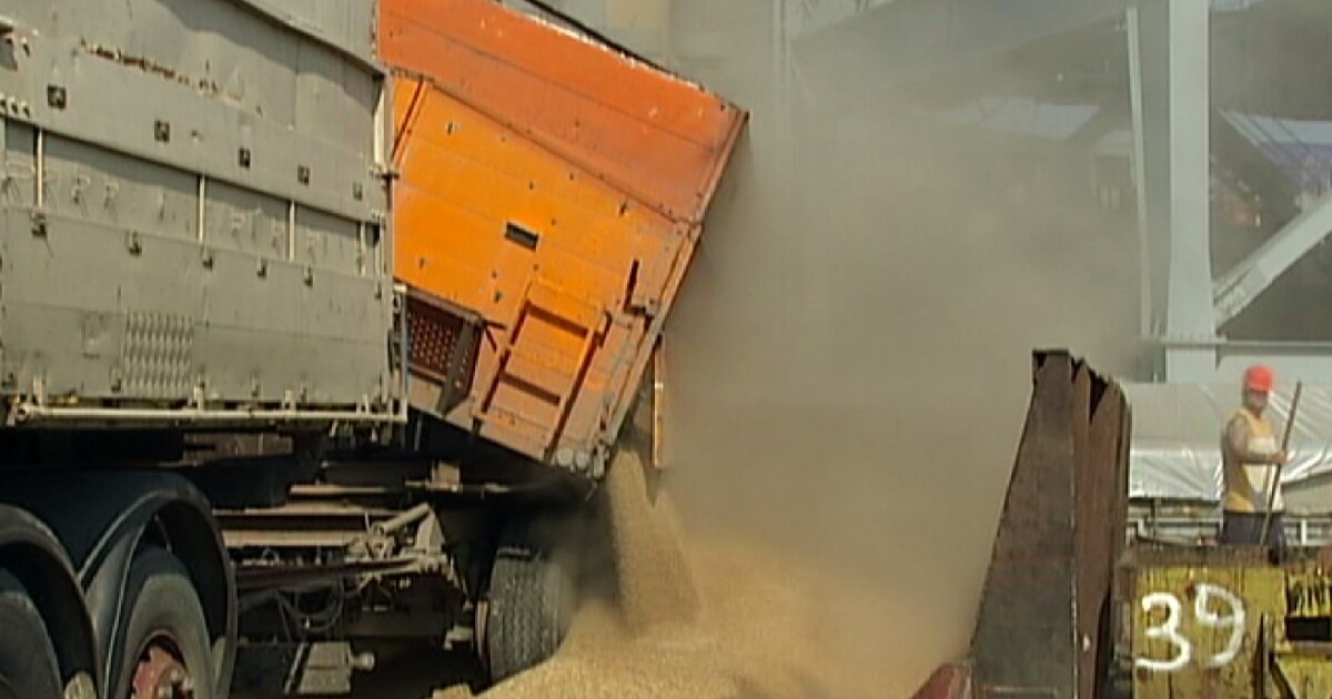 И Полша недоволства срещу вноса на украинско зърно. Варшава настоява