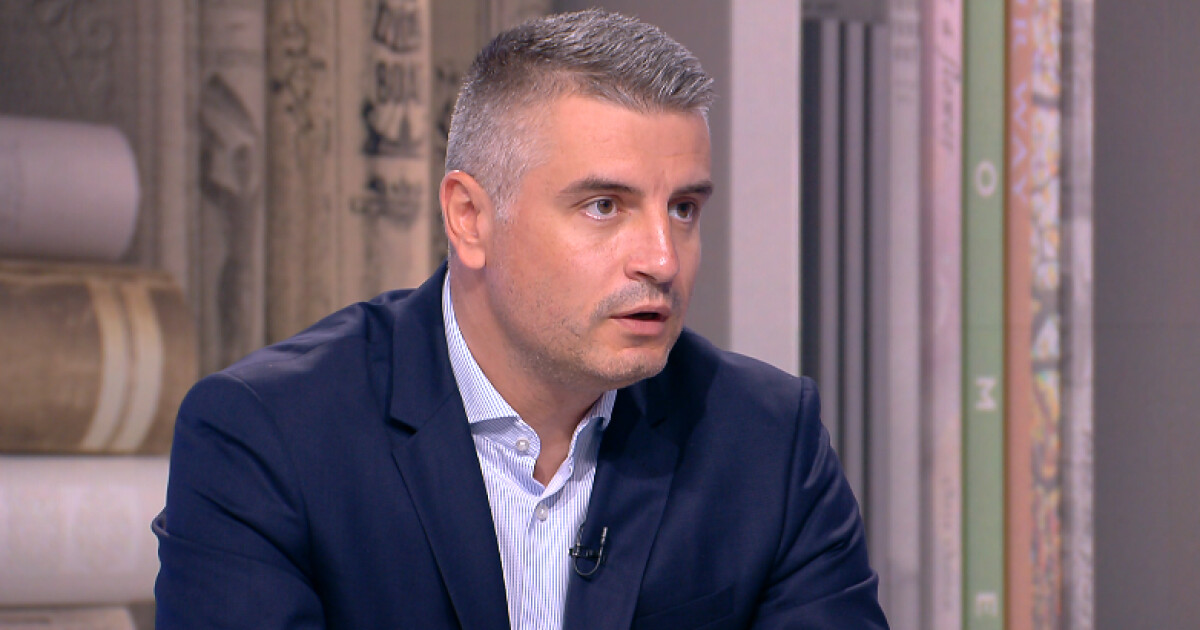 Депутатът от „Продължаваме промяната“ Радослав Рибарски заяви в студиото на
