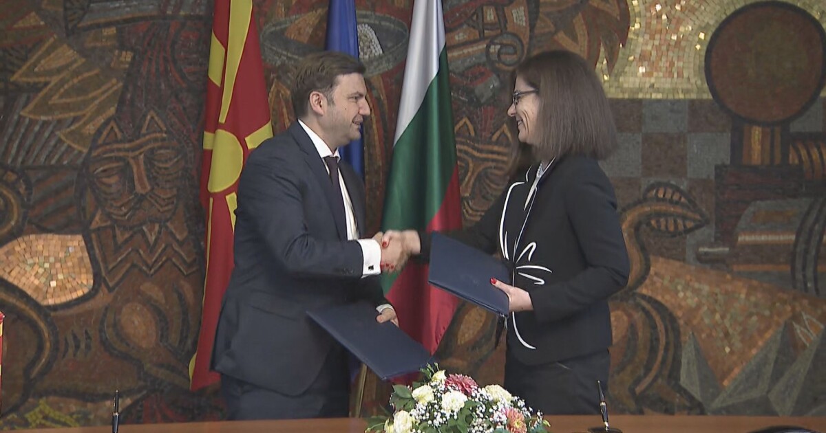 Външните министри на България и Република Северна Македония - Теодора