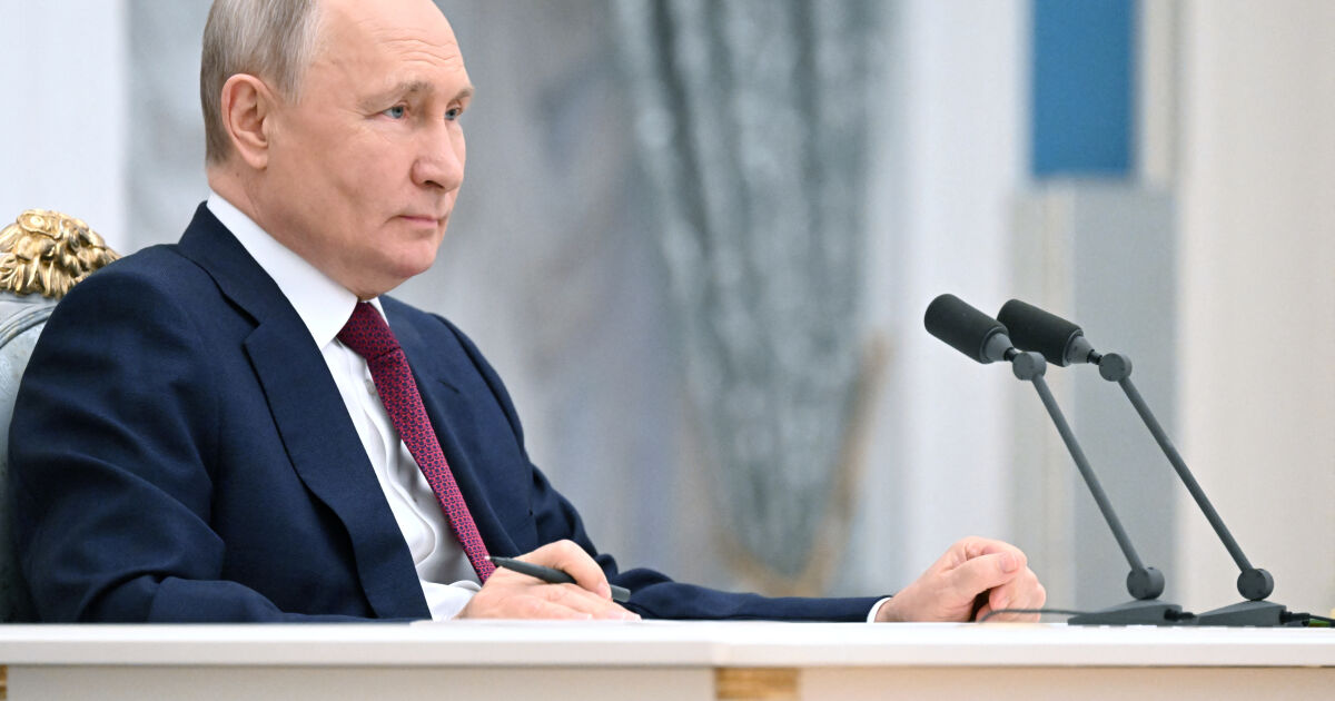 Русия ще продължи да се противопоставя на западните санкции, заяви
