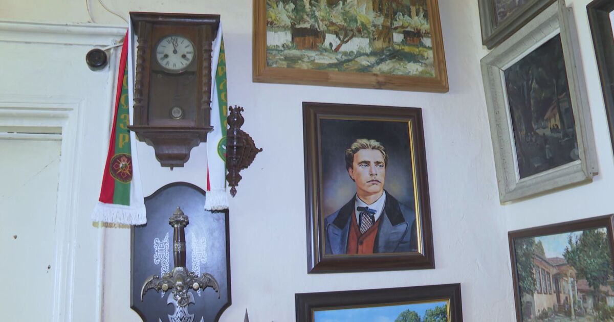 България отбеляза 186 години от рождението на Васил Левски. По