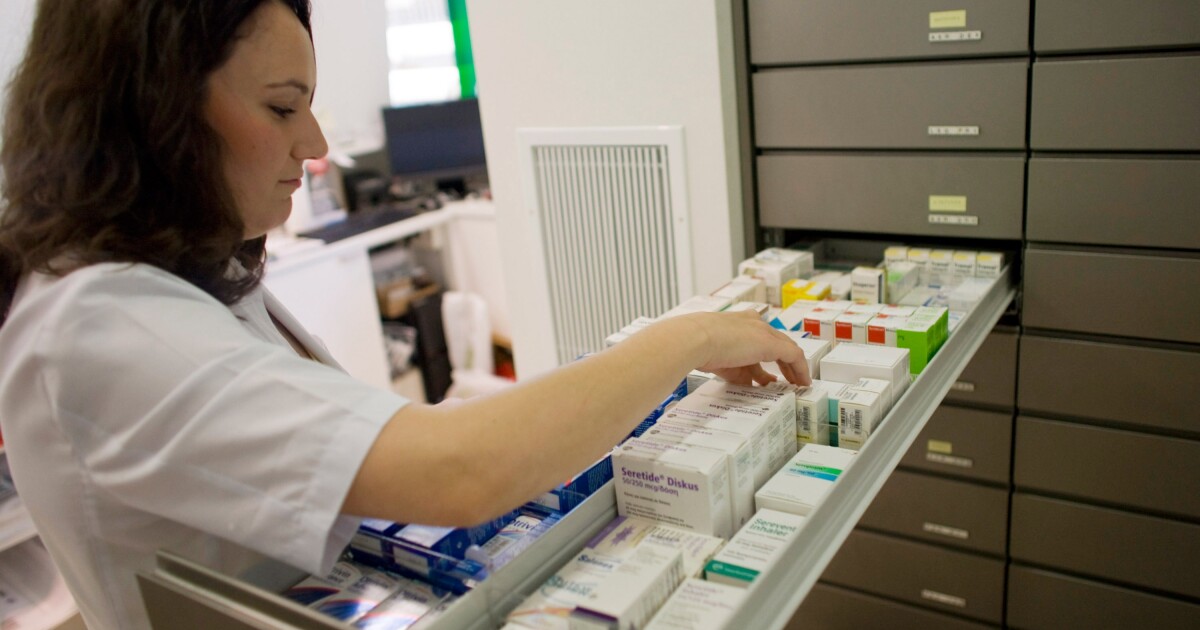 Разнопосочни са данните за броя на липсващите лекарства по аптеките.