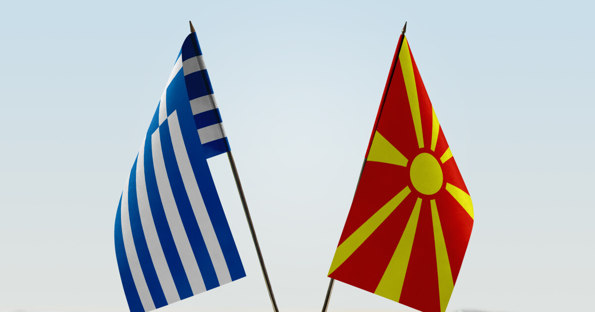 Атина отново предупреди властите в Скопие, че пътят на страната