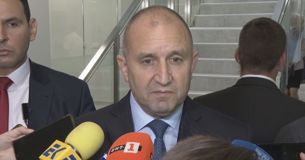 „Скандалите да не отклоняват правителството от неотложните задачи“. За това