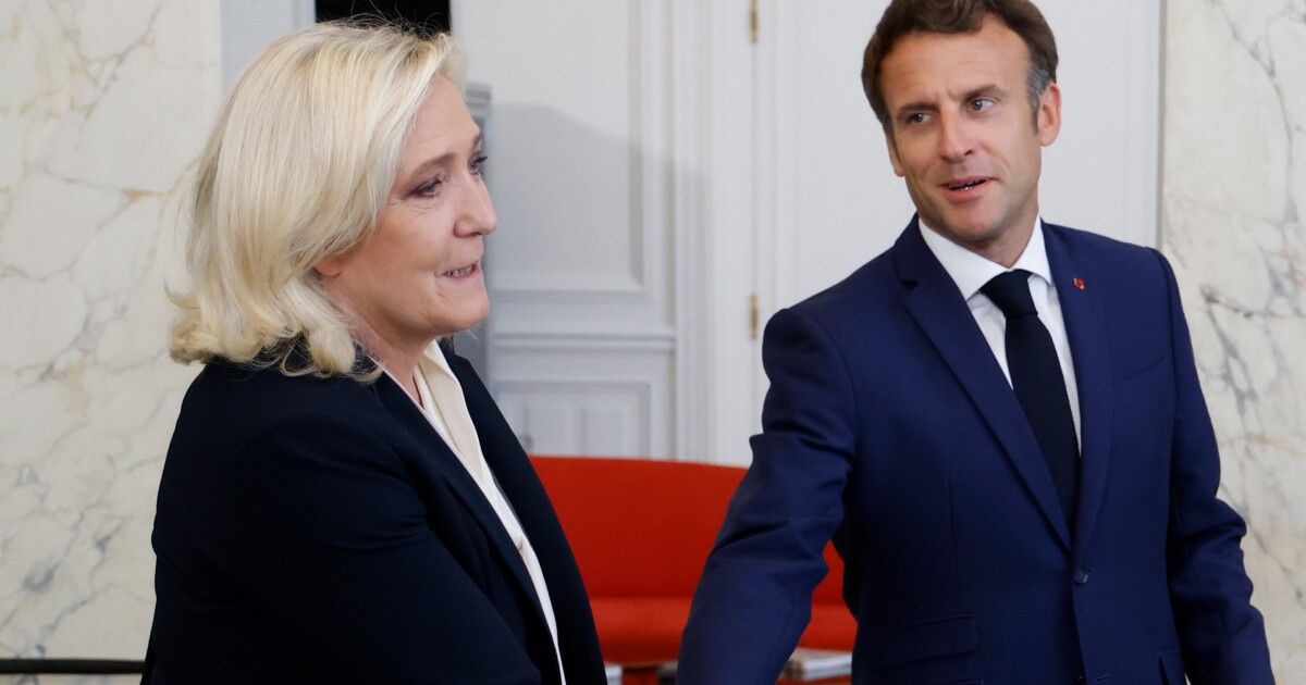 Френските леви и десни партии отхвърлиха днес призива за помощ
