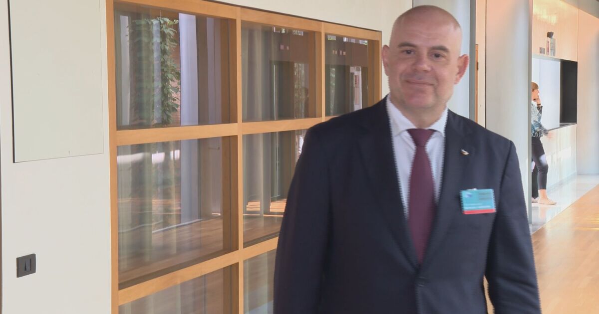 Внесено е предложение изслушването на Иван Гешев в Страсбург да