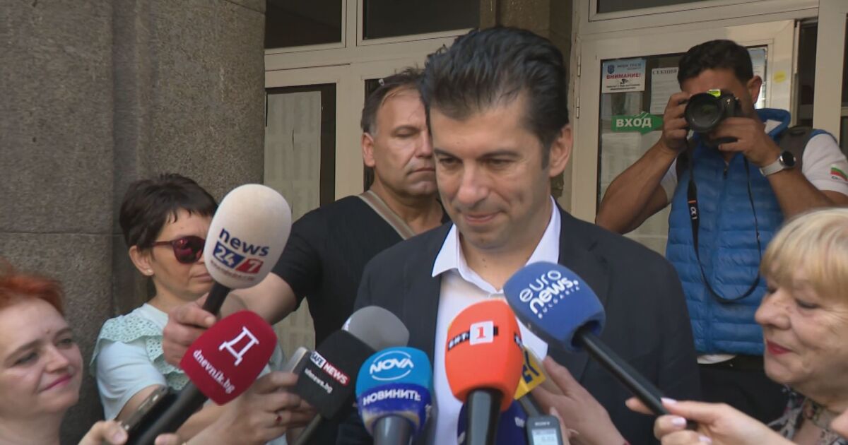  Докато двамата – Пеевски и Борисов, са в позицията да